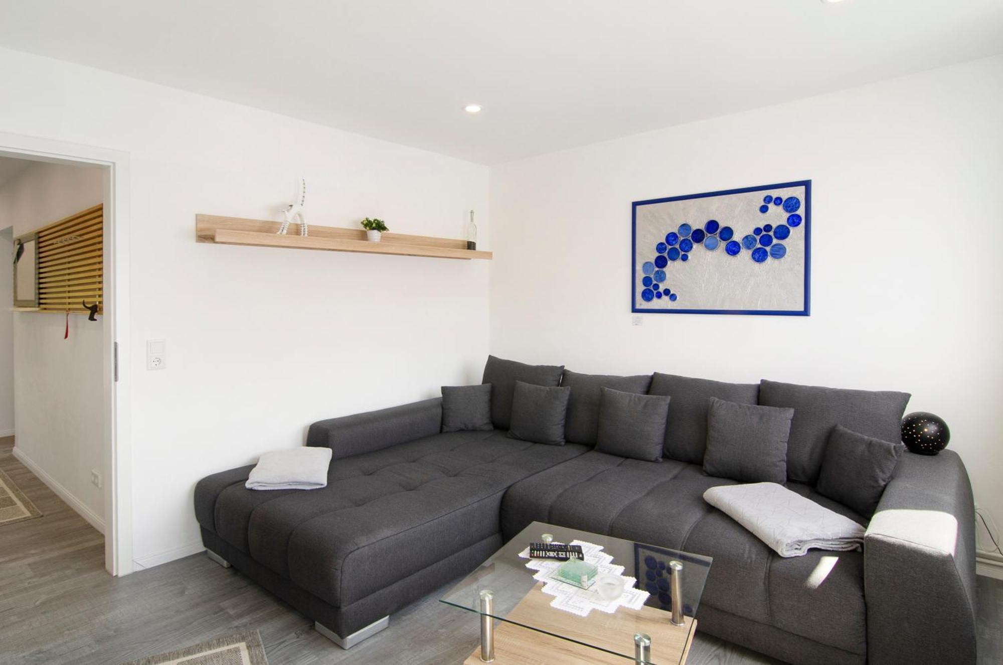 Smolly's Apartment